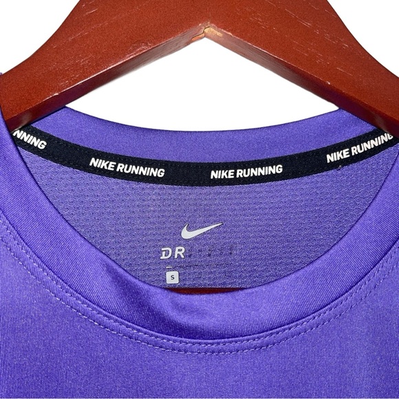 Women’s Purple Nike Dri-Fit Core City Running Tank Top Size Medium - Picture 3 of 6